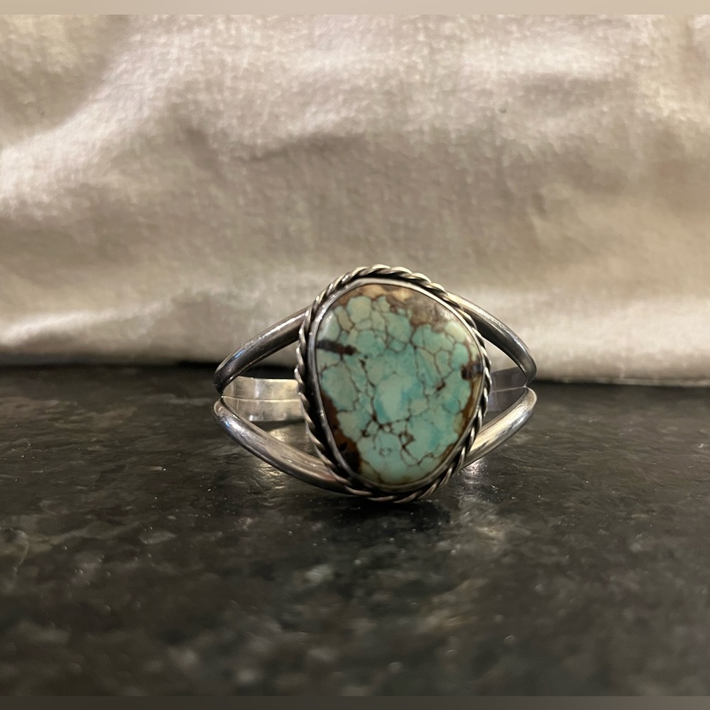 Vintage Native American Sterling Silver Turquoise Bracelet